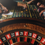 赌徒误区:拿奖金继续押注——陷阱背后的真相-彩票网站-彩票交流-彩票论坛